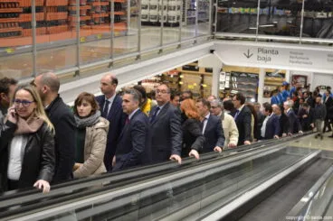 Invitados a la inauguración de Carrefour Dénia