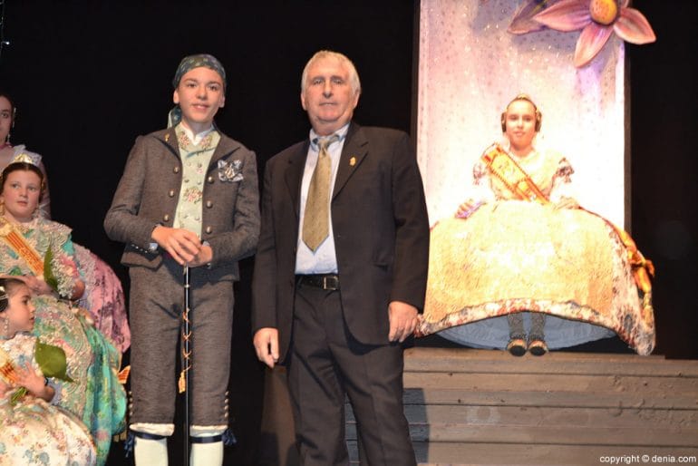 Presentación infantil Baix la Mar 2017 - Asociación de Vecinos de Baix la Mar
