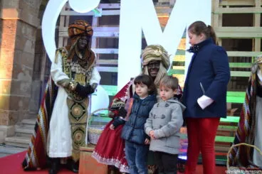 Visita de los Carteros Reales a Dénia – entrega de cartas