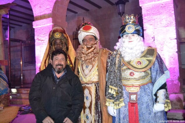 84 cabalgata reyes magos denia 2017 majestades