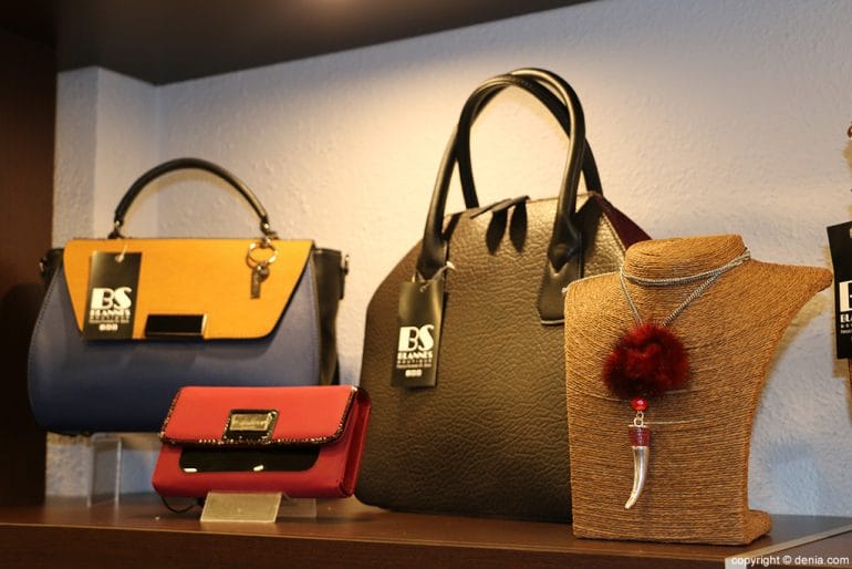 Blannes Boutique complementos