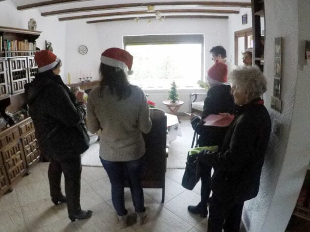 El Ejército de Salvación agradece la labor de sus voluntarios con un almuerzo 2 Imagen: Canciones navideñas del Ejército de Salvación