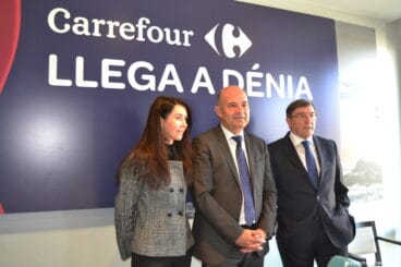 carrefour abre sus puertas en denia