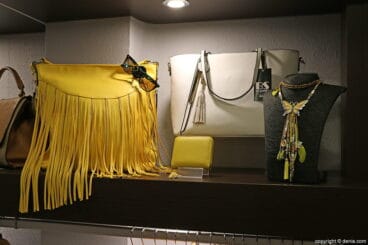 Complementos primavera Blannes Boutique