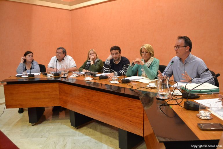 Concejales del PSOE y de Ciudadanos en un pleno