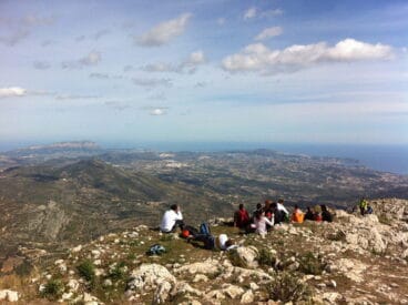 Actividad de montaña y senderismo Aventura Pata Negra