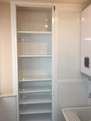 Puerta armario Alucardona Pvc y Aluminios