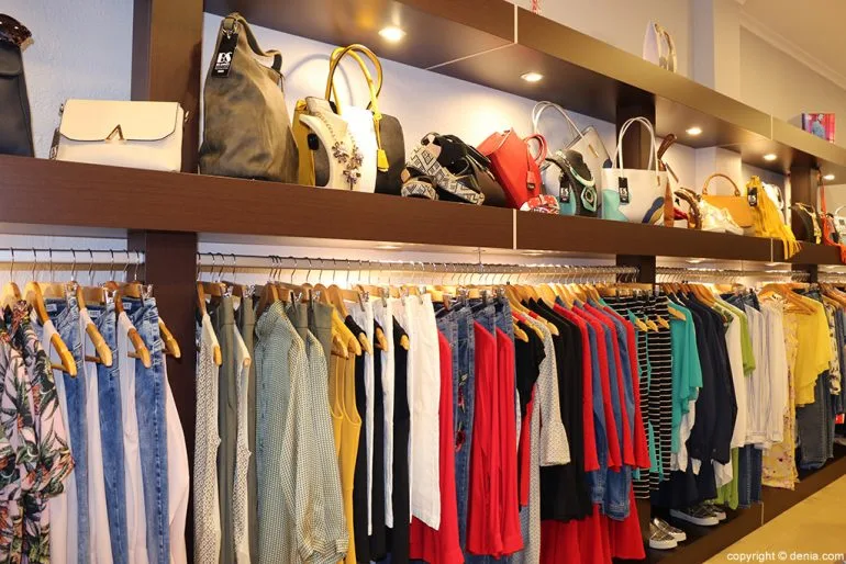 Ropa y complementos Blannes Boutique