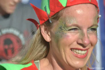Una Elfa sonriente