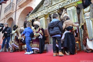 visita de los carteros reales a denia