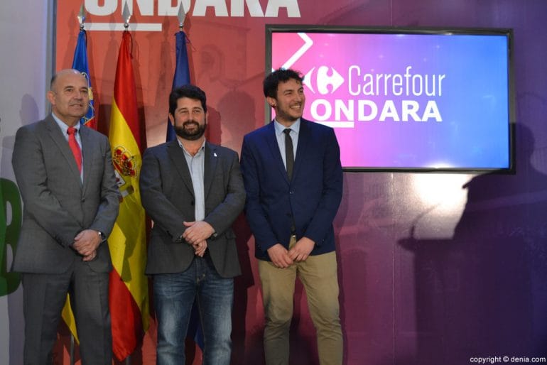 Carrefour Ondara - autoridades