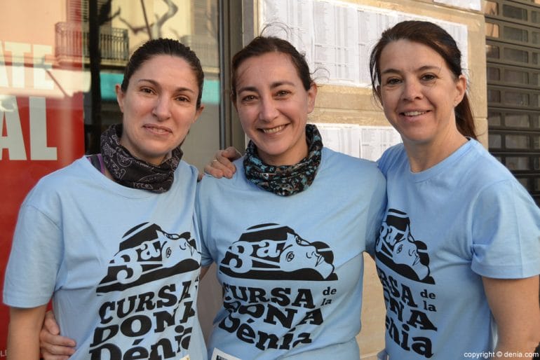 III Cursa de la Dona Dénia - Participantes antes de la carrera