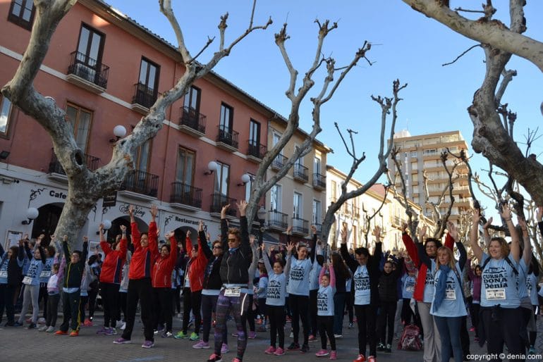 III Cursa de la Dona Dénia - Calentamiento previo