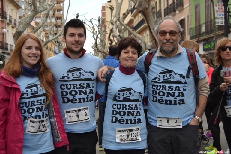 III Cursa de la Dona Dénia - Participantes antes de la carrera