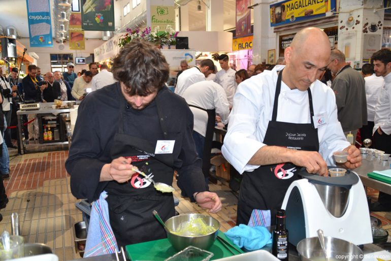 6º Concurso Internacional de Cocina Creativa de la Gamba Roja de Dénia - chef y pinche