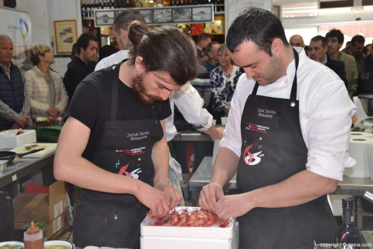 6º Concurso Internacional de Cocina Creativa de la Gamba Roja de Dénia - trabajo de los chefs