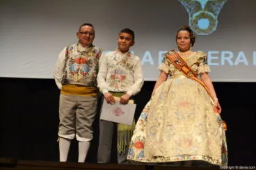 Gala fallera infantil 2017 – Entrega de recompensas a Jony Angulo