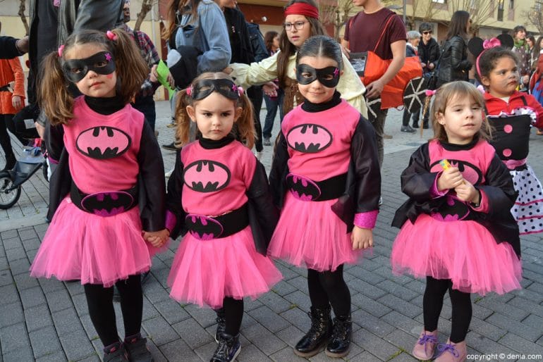 Carnaval Dénia 2017 - Batgirls