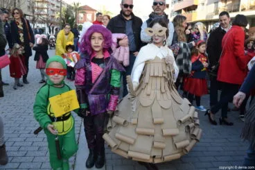 Carnaval Dénia 2017 – Disfraces artesanos