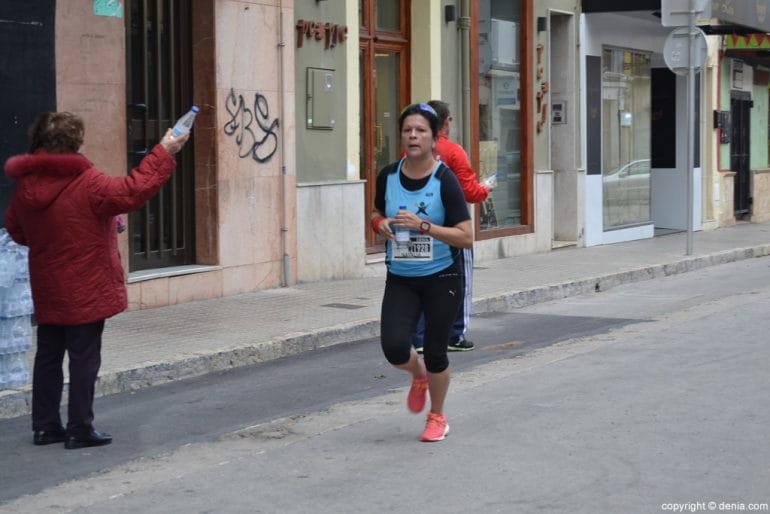 III Cursa de la Dona Dénia - Paso por la calle La Mar