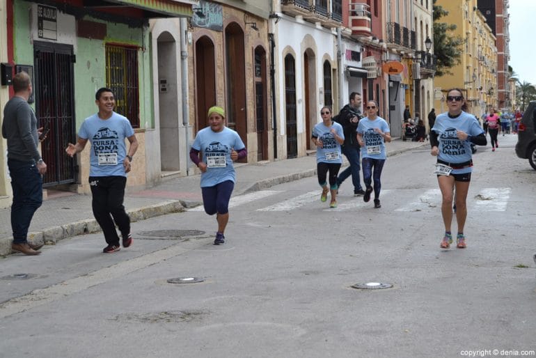 III Cursa de la Dona Dénia - Paso por la calle La Mar