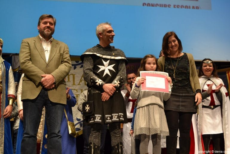 Presentación cargos Mig Any 2017 - ganadores del concurso de dibujo infantil