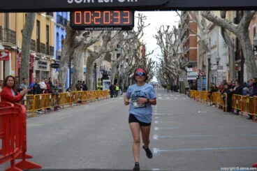 III Cursa de la Dona Dénia – Llegada de corredores