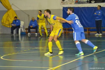 blai pugnando con un rival