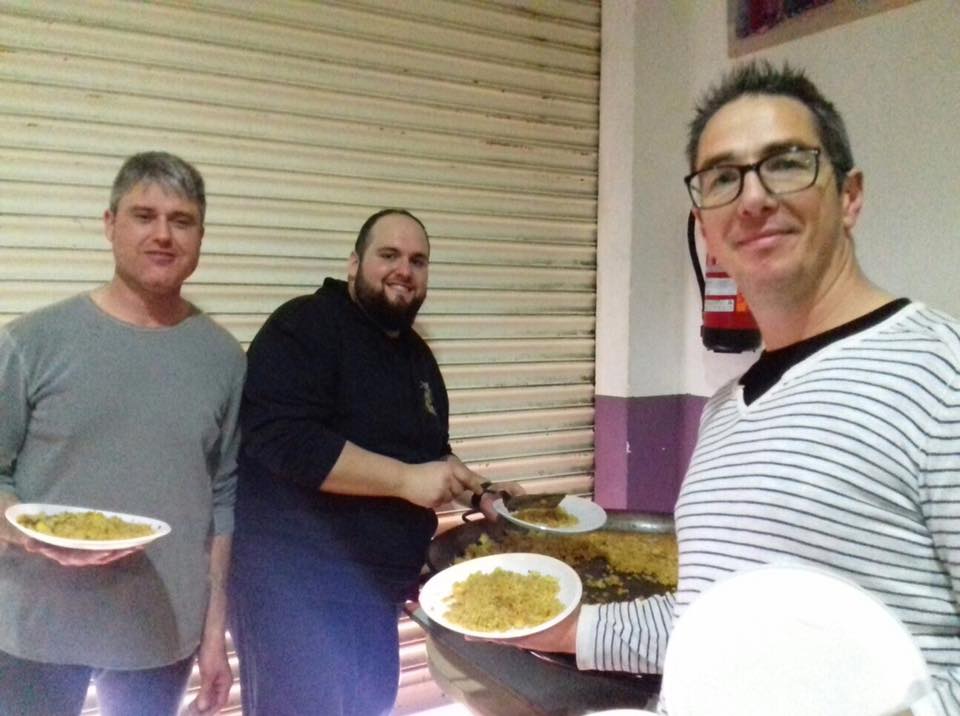 La falla Campaments vive intensamente la recta final hacia las fallas 2017 2 cocineros de campaments