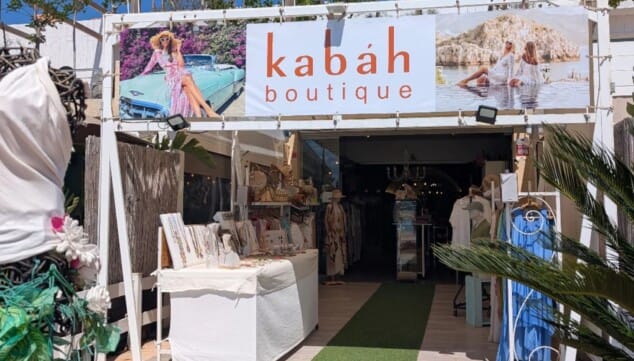 Imagen: Fachada de Kabah Boutique en el Puerto de Dénia