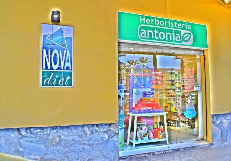 Herboristería Antonia entrada