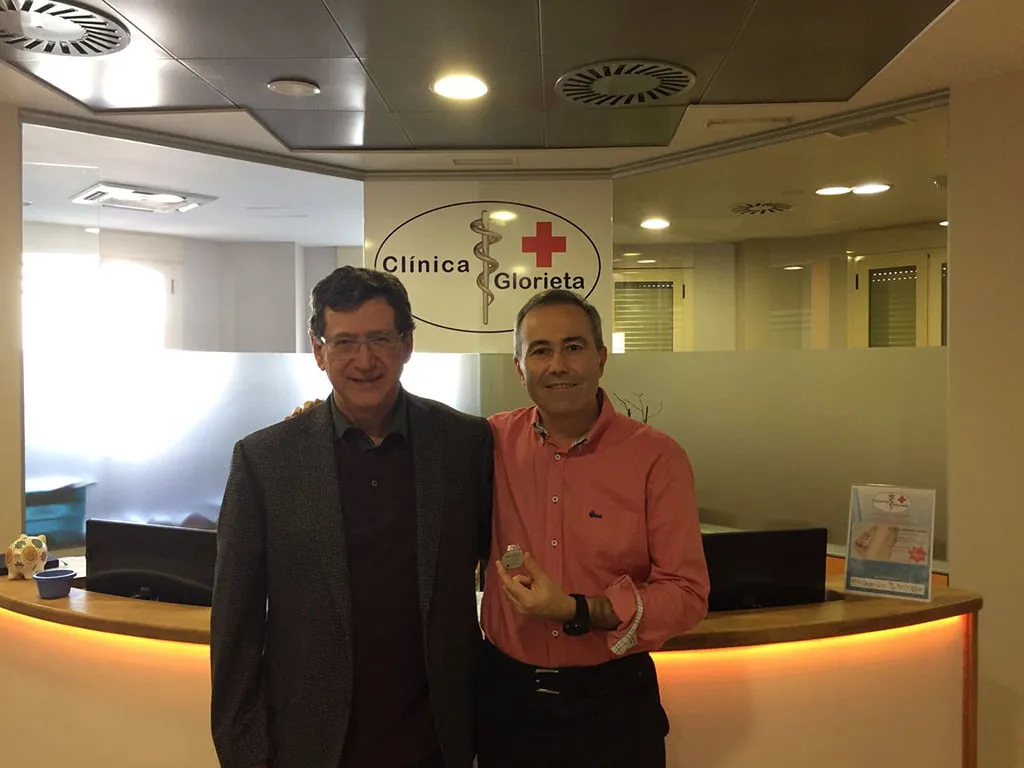 El equipo de Clínica Glorieta da una nueva vida a un paciente gracias a su última tecnología en marcapasos 1 implante marcapasos clinica glorieta