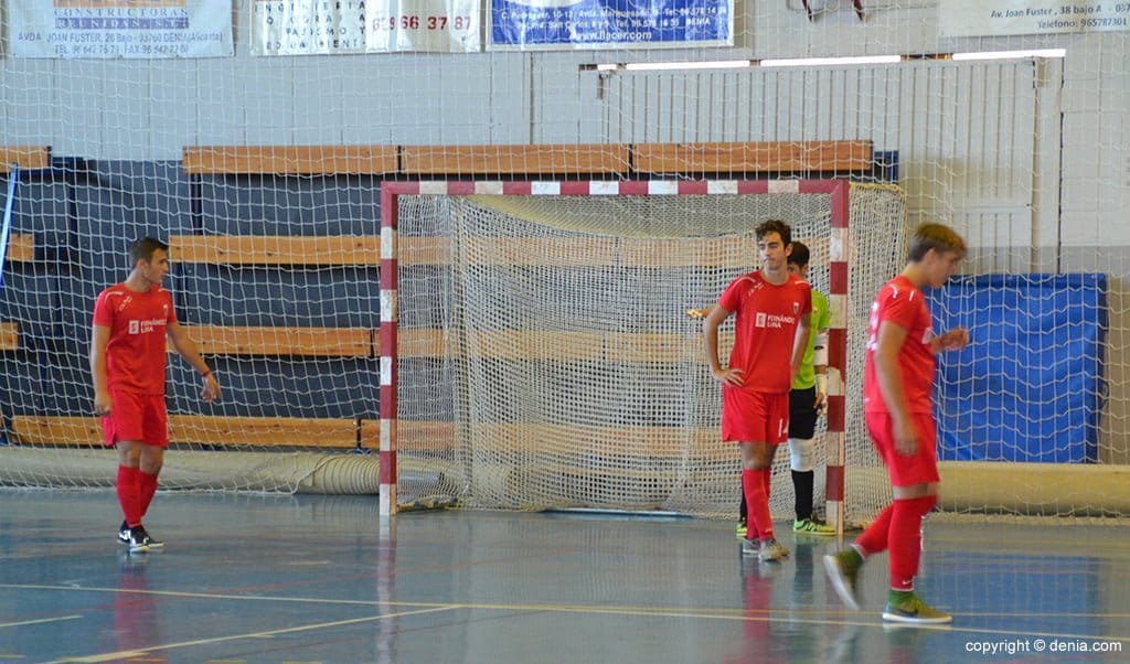 jugadores del paidos f fernandez durante un partido