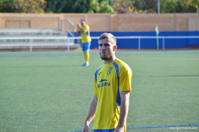 Renzo durante un partido