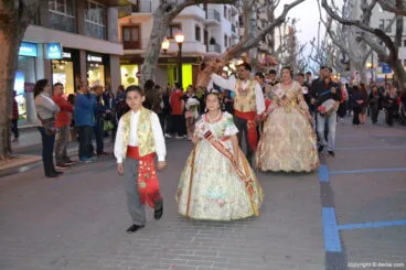 01 Desfile de bandas Fallas Dénia 2017 – Falla Camp Roig