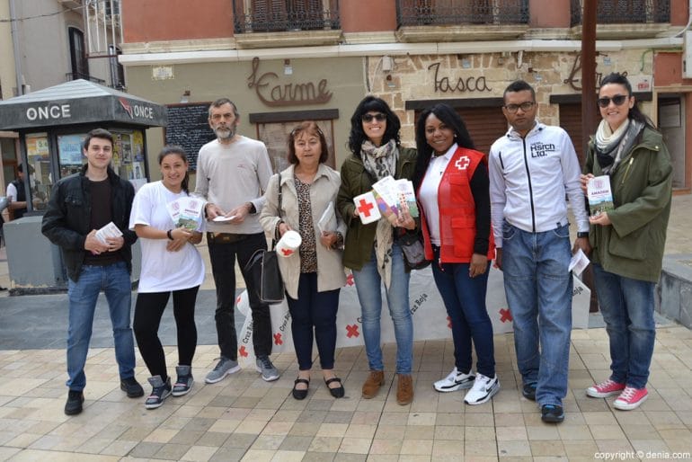 Día de la Banderita Dénia 2016 - Amadem