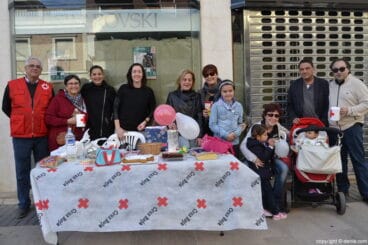 10 dia de la banderita denia 2016 mesa petitoria 1