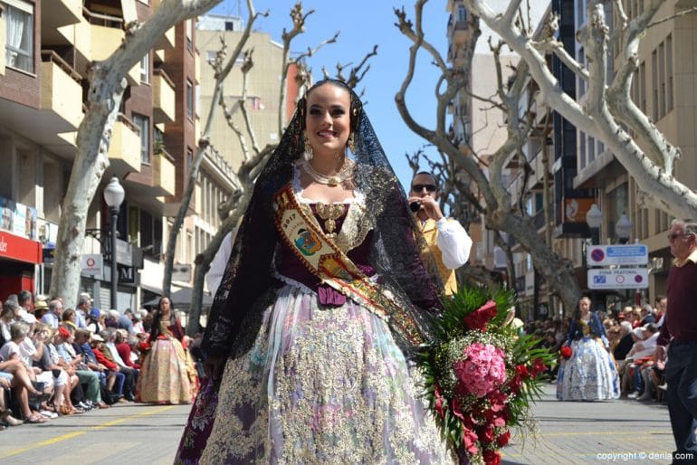 109 Ofrenda Fallas Dénia 2017 - Falla Saladar - Melani Ivars