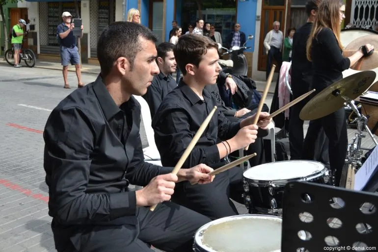 Concierto Banda de Dénia falla Saladar - percusión
