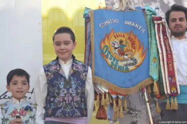 Día de la Bandera del Oeste 2017 – Nuevos falleros de la comisión infantil