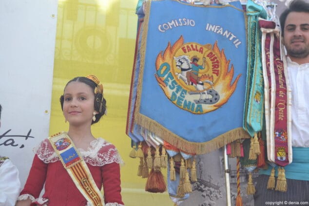 22 dia de la bandera del oeste 2017 nuevos falleros de la comision infantil