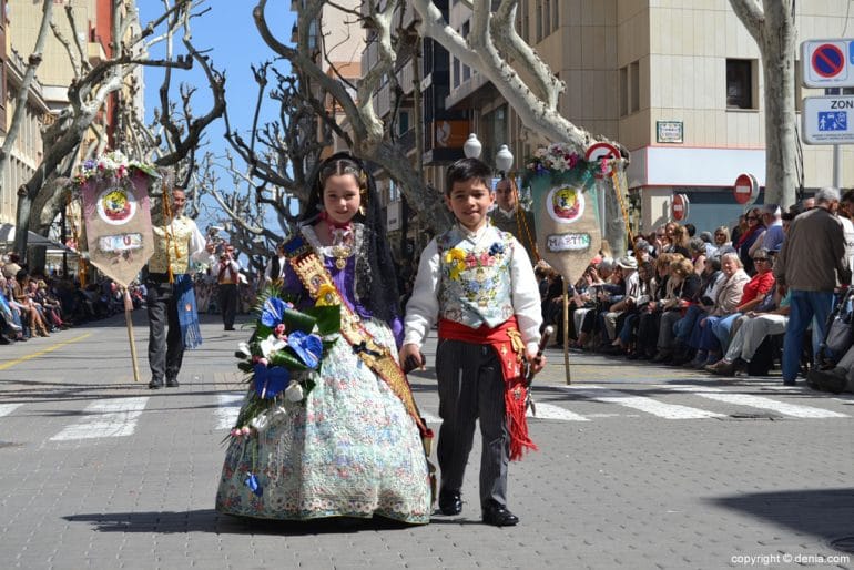 225 Ofrenda Fallas Dénia 2017 - Falla Oeste - Neus y Martin