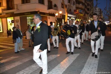 Desfile de bandas Fallas Dénia 2017 – Falla Oeste – Cachorras band