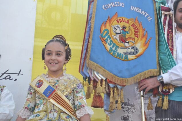 23 dia de la bandera del oeste 2017 nuevos falleros de la comision infantil