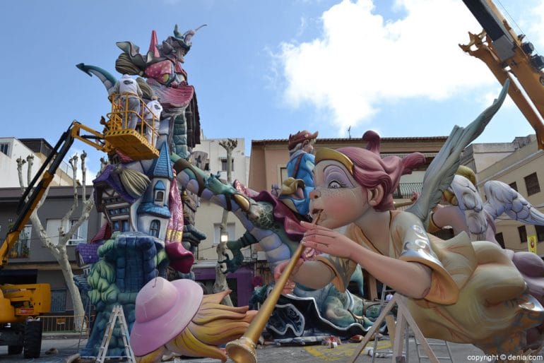 Plantà fallas Dénia 2017 - trabajos falla Oeste