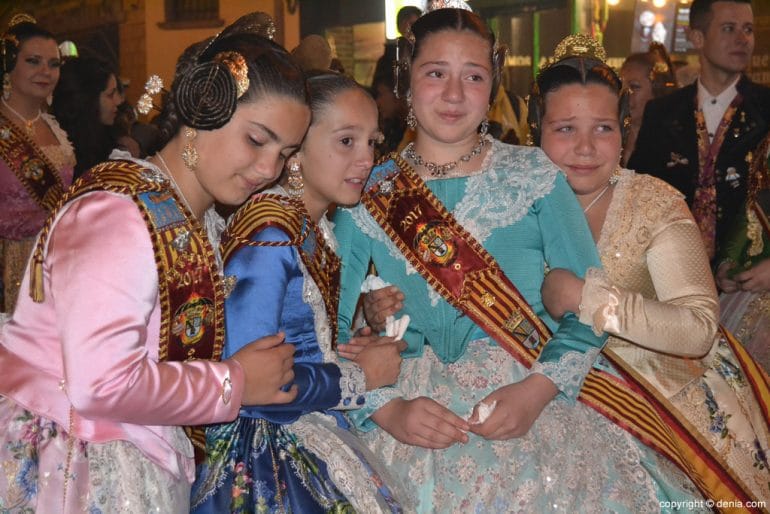 Nit de la cremà 2017 - lágrimas de la corte de honor infantil