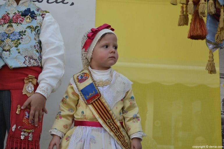 Día de la Bandera del Oeste 2017 - Nuevos falleros de la comisión infantil