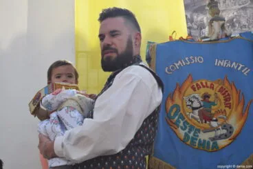 Día de la Bandera del Oeste 2017 – Nuevos falleros de la comisión infantil