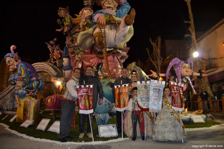 Premios fallas Dénia 2017 - Oeste celebrando el premio