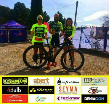 Ciclistas de la UC Montgó-ULB en Chelva